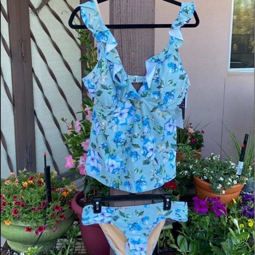 New Alex Marie Blue & Green Floral 2 Piece Tankini Swimsuit *Top 16, Bottoms 12*